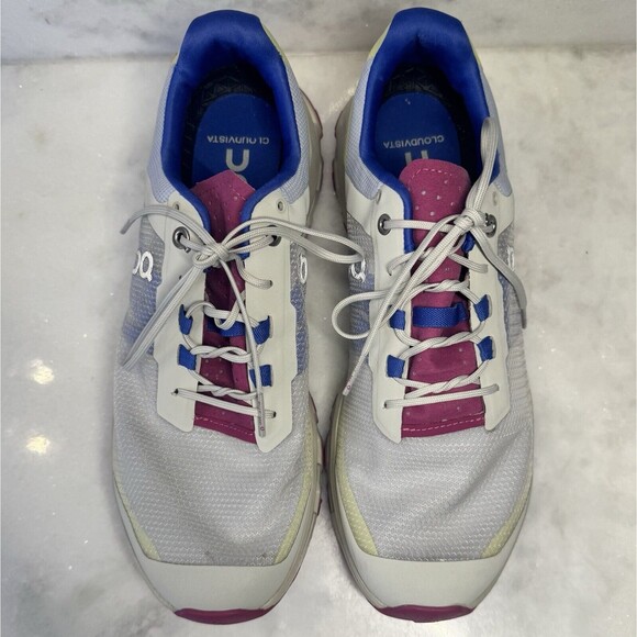 On Running Pink Athletic Shoes Lightweight Performance - Picture 6 of 12